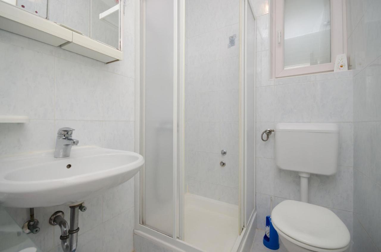 Apartments Ruza-Rajska Beach Лопар Экстерьер фото
