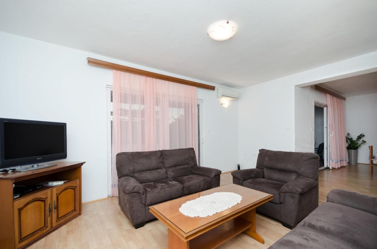 Apartments Ruza-Rajska Beach Лопар Экстерьер фото